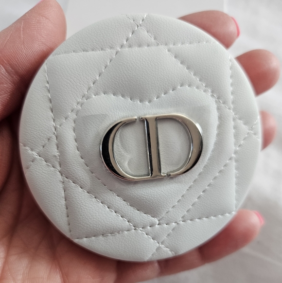 NIB Dior White Quilted Compact Mirror with Silver Logo - Picture 2 of 5